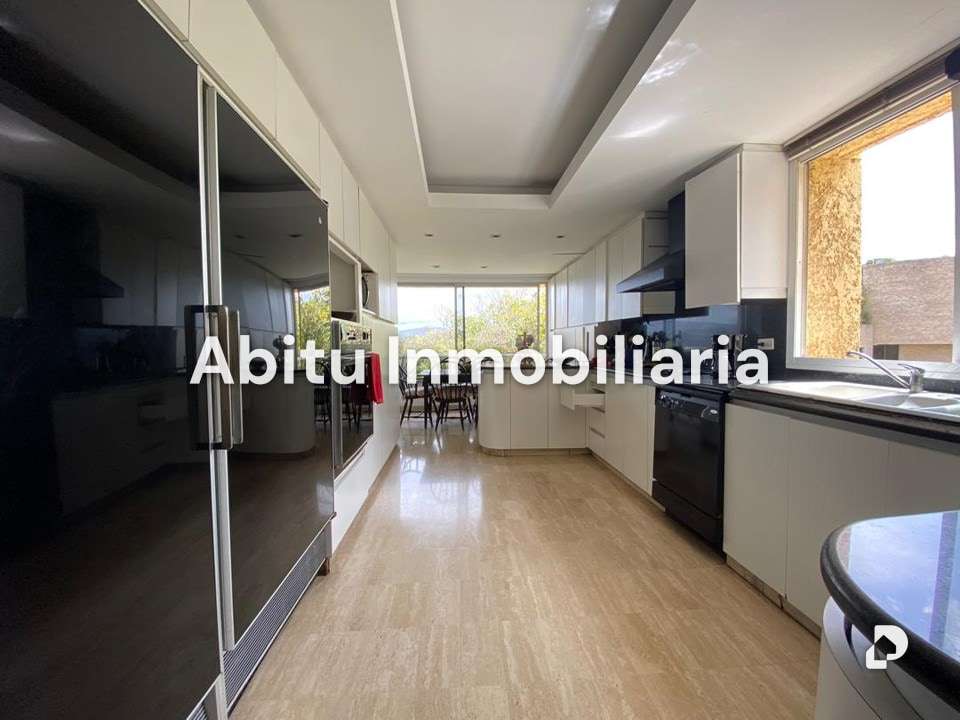 Apartment in La Castellana, Caracas – 5