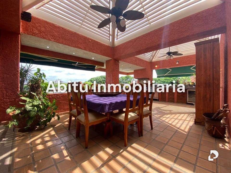 Apartment in La Castellana, Caracas – 11
