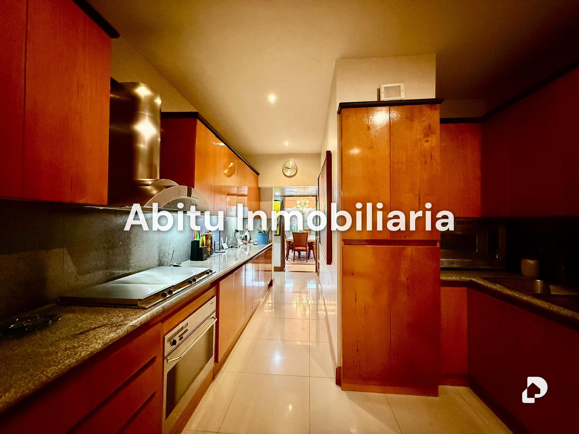 Apartamento en Las Mercedes, Caracas – 4