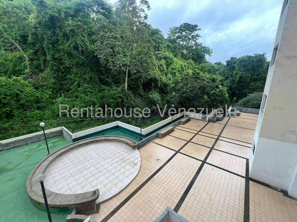 Apartamento en Lomas del Avila, Caracas