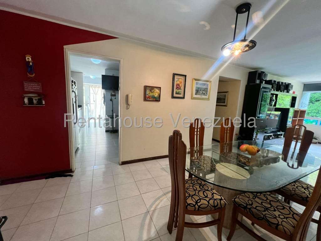 Apartamento en Lomas del Avila, Caracas