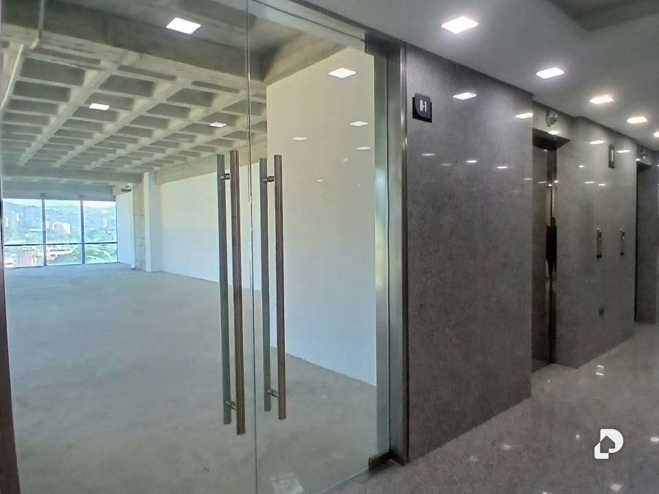 Oficina en Las Mercedes, Caracas – 6