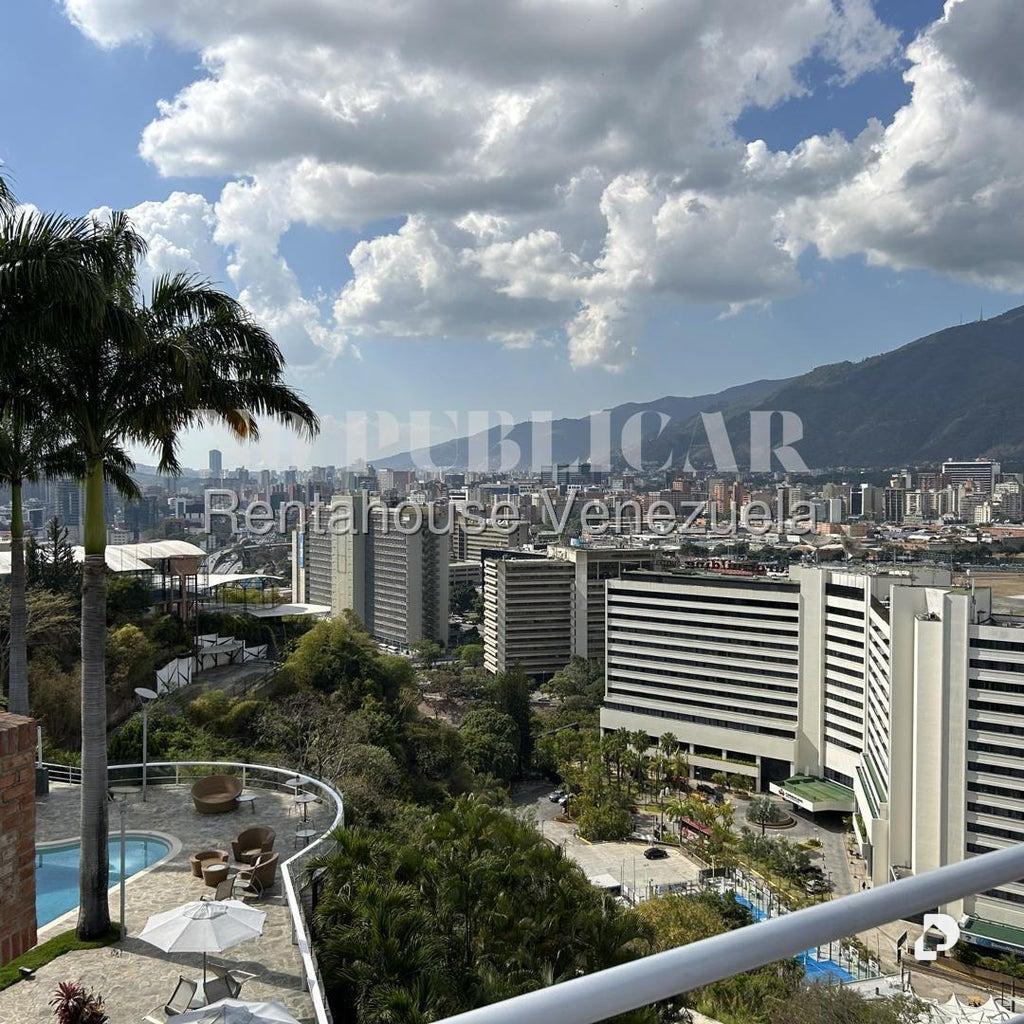 Apartamento en Lomas de Chuao, Caracas – 2