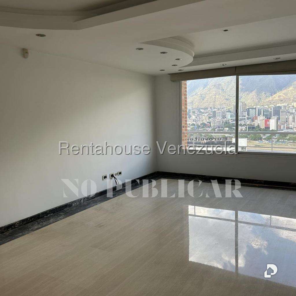 Apartamento en Lomas de Chuao, Caracas – 7