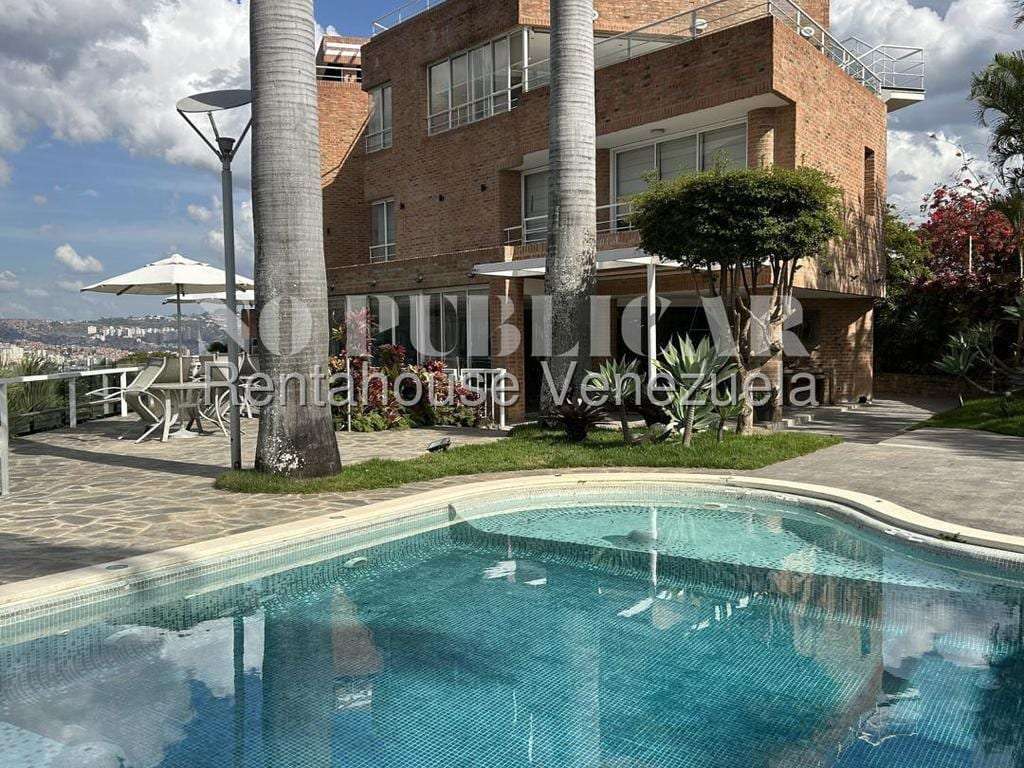 Apartamento en Lomas de Chuao, Caracas - 1