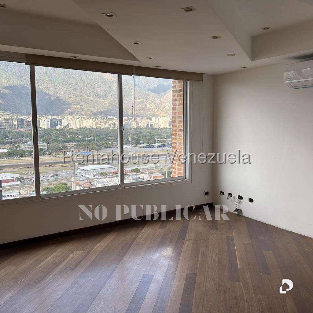 Apartamento en Lomas de Chuao, Caracas – 9