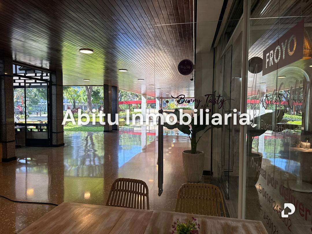 Office in La Castellana, Caracas – 13