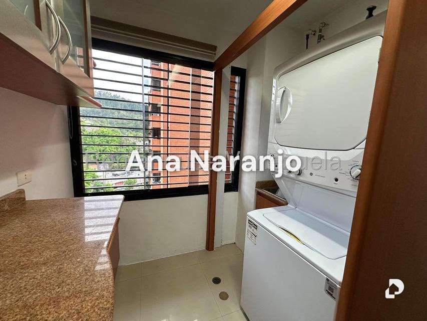 Apartamento en Los Geranios, Caracas – 8