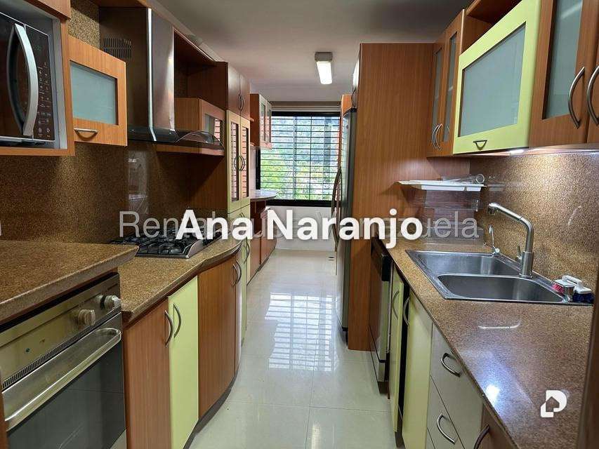 Apartamento en Los Geranios, Caracas – 2