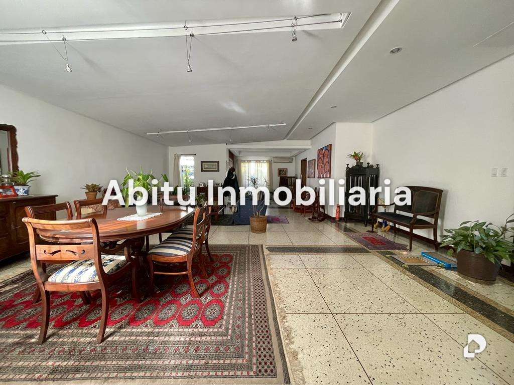 Casa en La Castellana, Caracas – 7