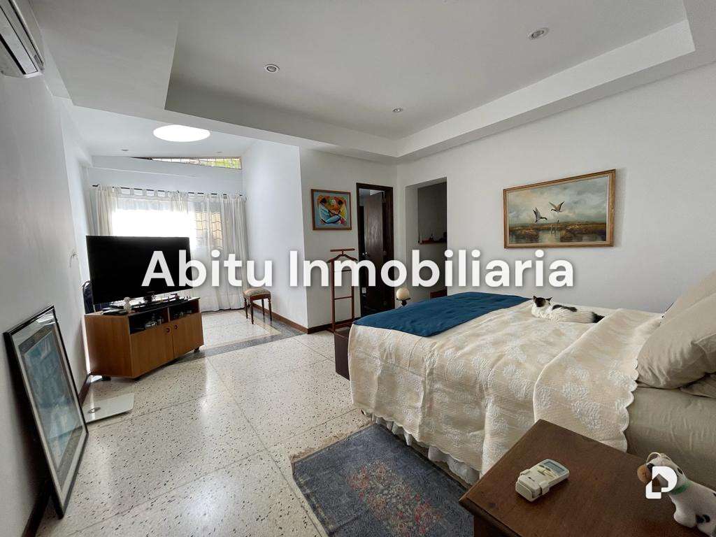Casa en La Castellana, Caracas – 14
