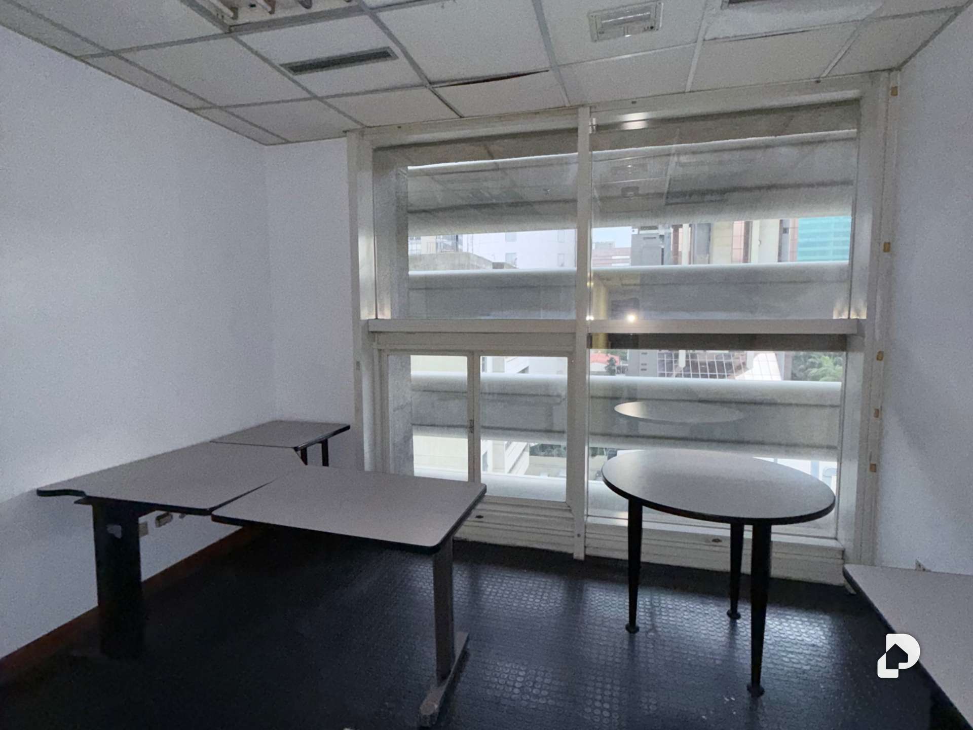 Oficina en El Rosal, Caracas – 8
