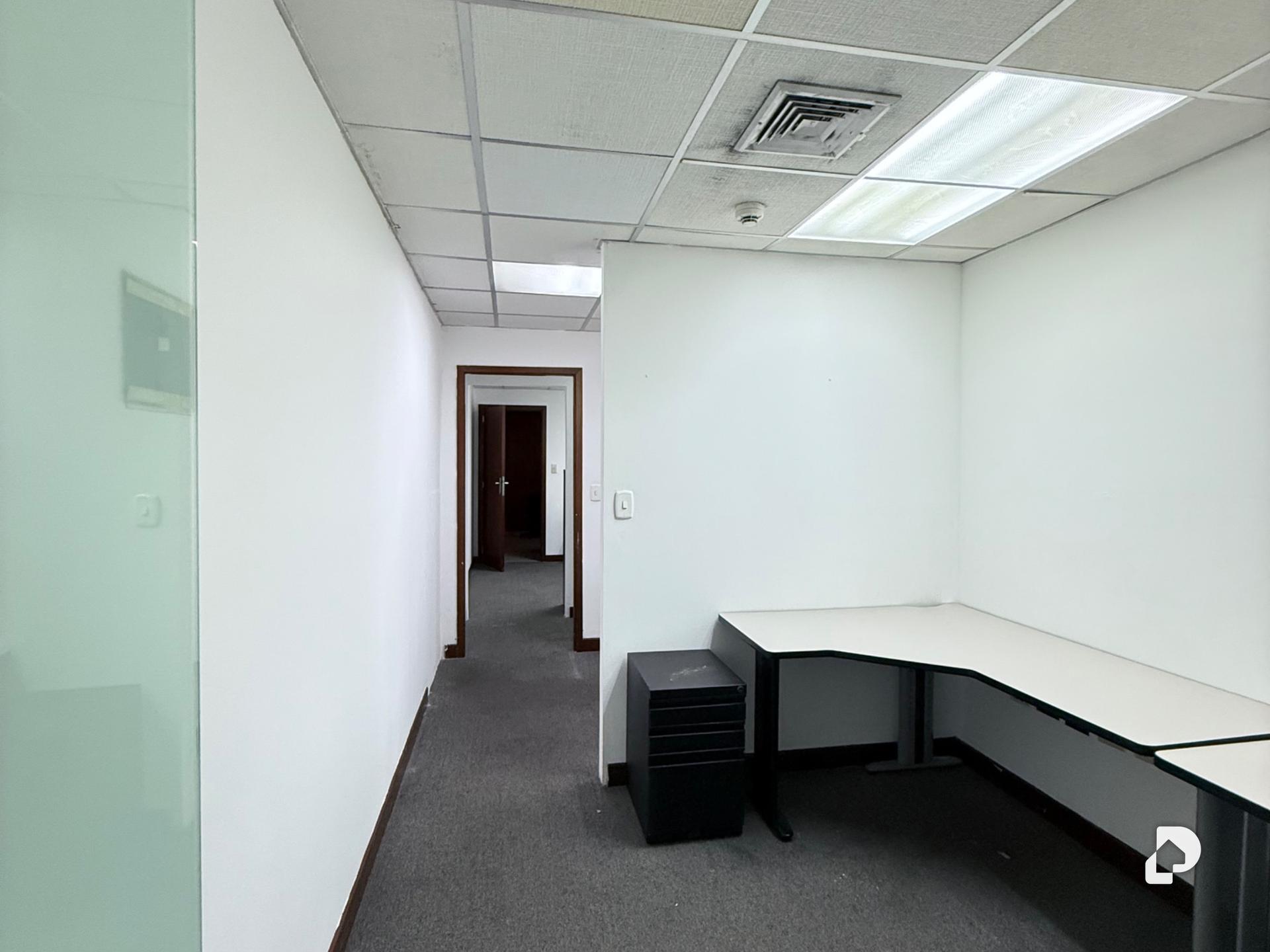 Oficina en El Rosal, Caracas – 3