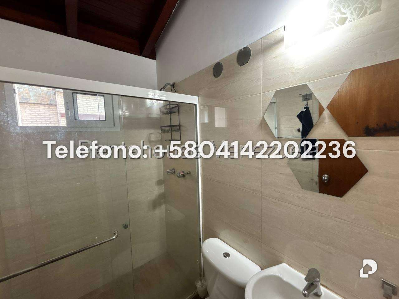 Casa en La Lagunita Country Club, Caracas – 18