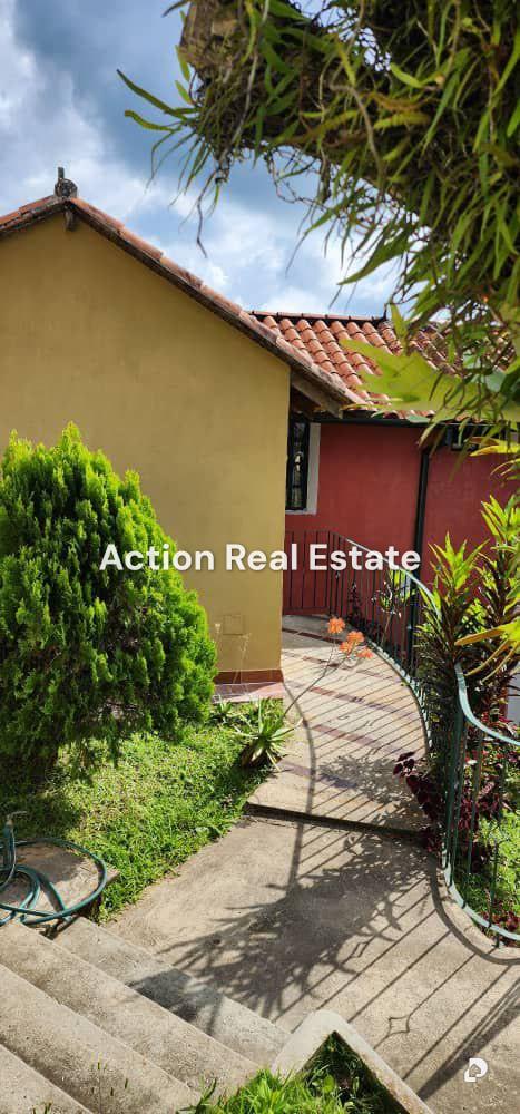 Casa en Monteclaro Villas, Altos Mirandinos – 1