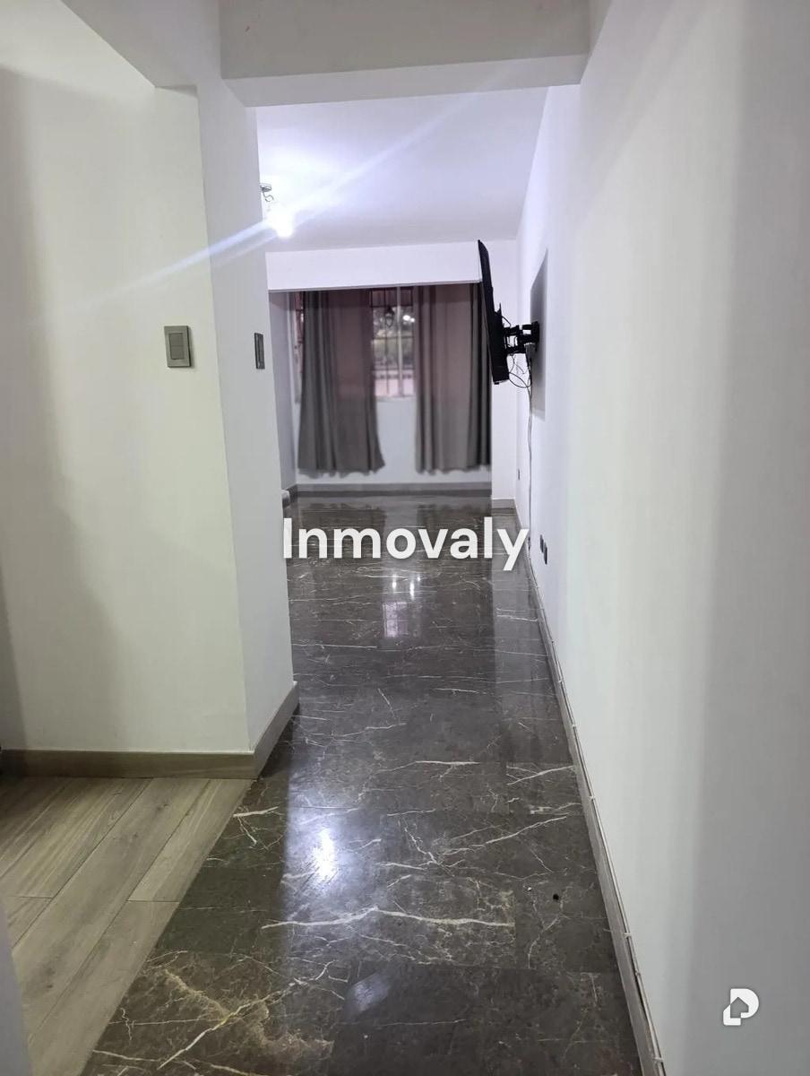 Apartamento en Tzas. de Los Nísperos, Valencia – 2