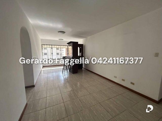 Apartamento en La Urbina, Caracas – 3