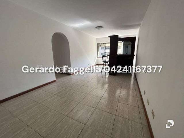 Apartamento en La Urbina, Caracas – 2