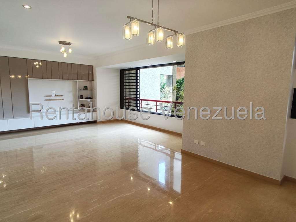 Apartamento en Colinas de Valle Arriba, Caracas - 1