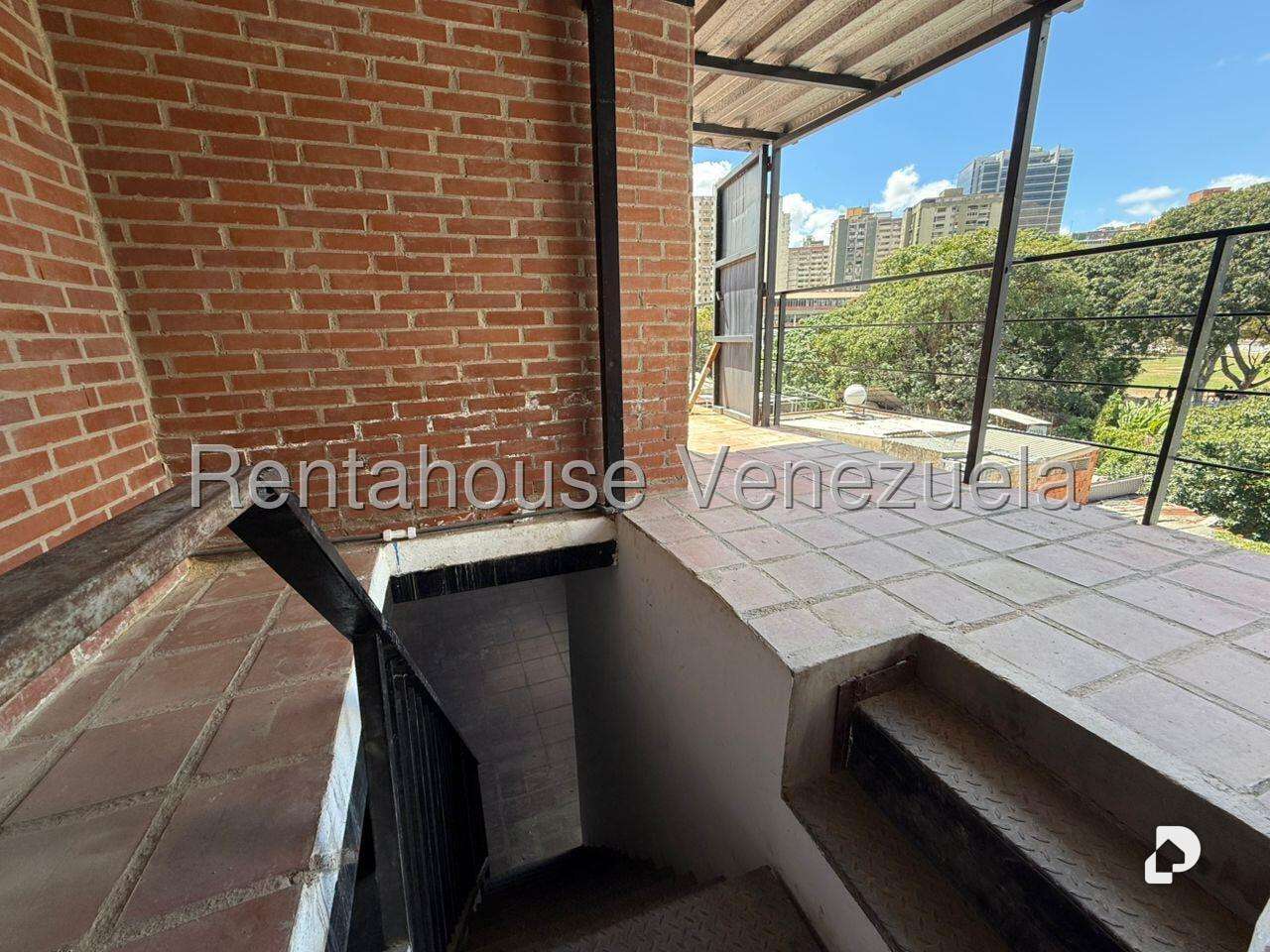 Galpón en Boleíta Sur, Caracas – 14