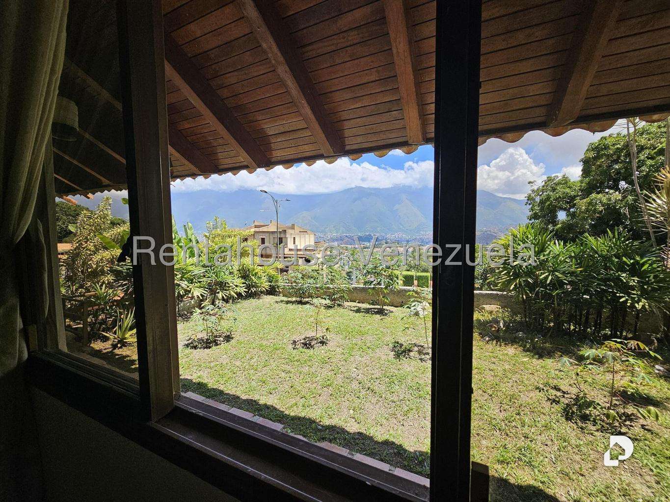 Casa en Macaracuay, Caracas – 19