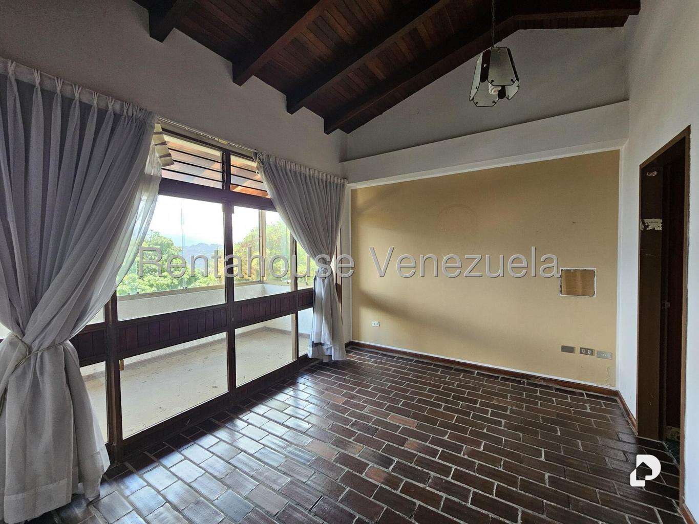 Casa en Macaracuay, Caracas – 38