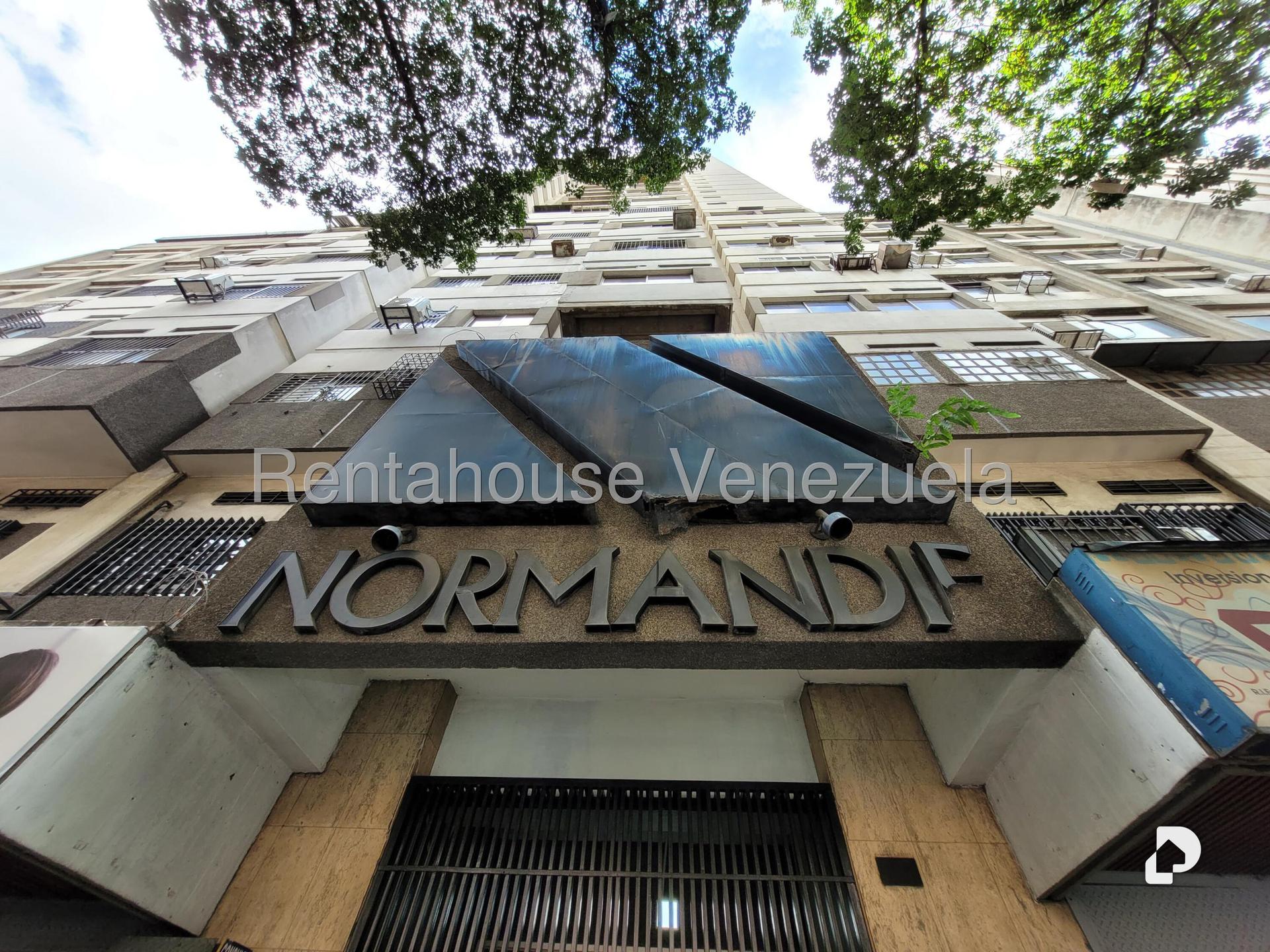 Local comercial en Parroquia La Candelaria, Caracas – 1