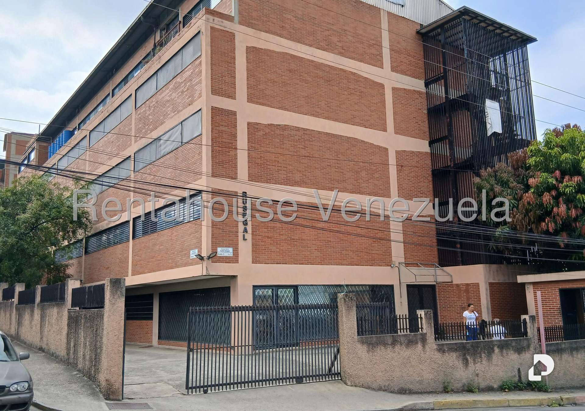 Local comercial en Boleíta Norte, Caracas – 39