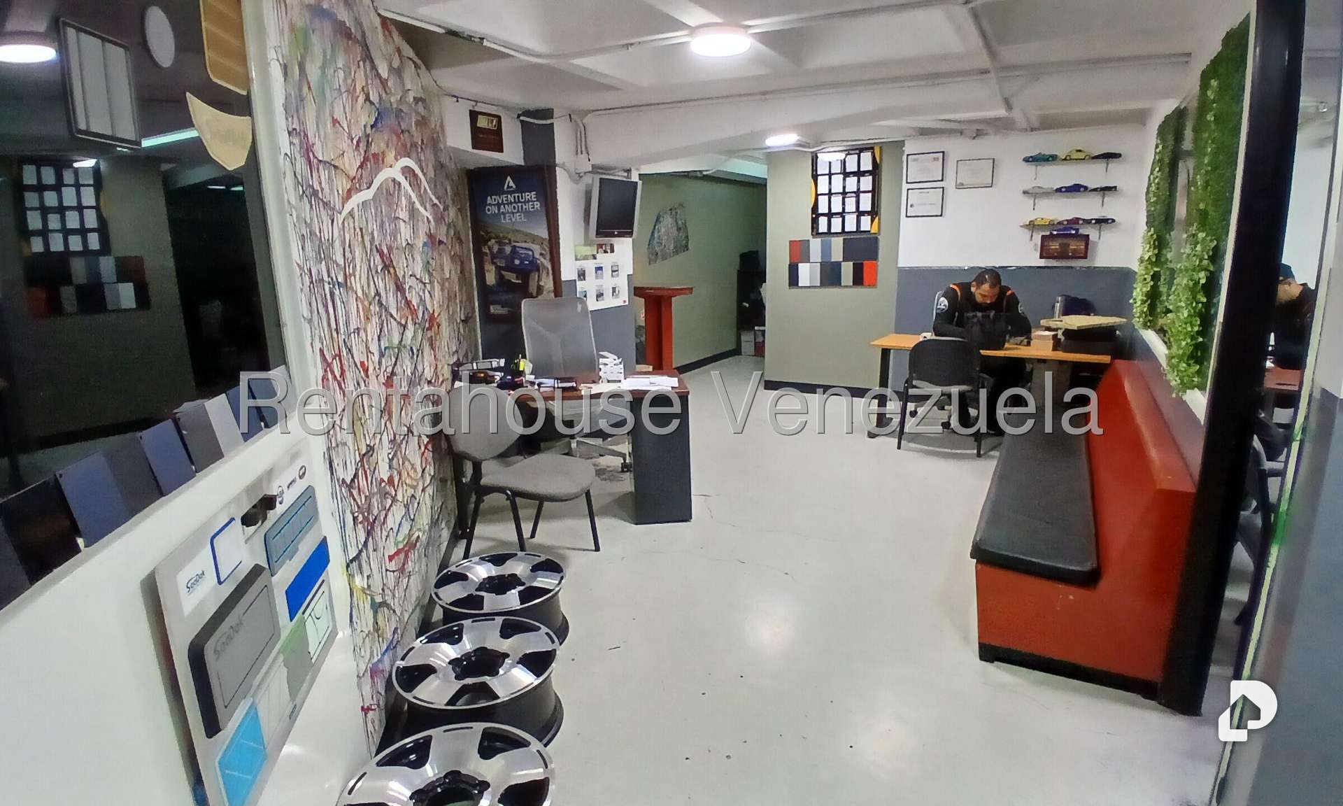 Local comercial en Boleíta Norte, Caracas – 26