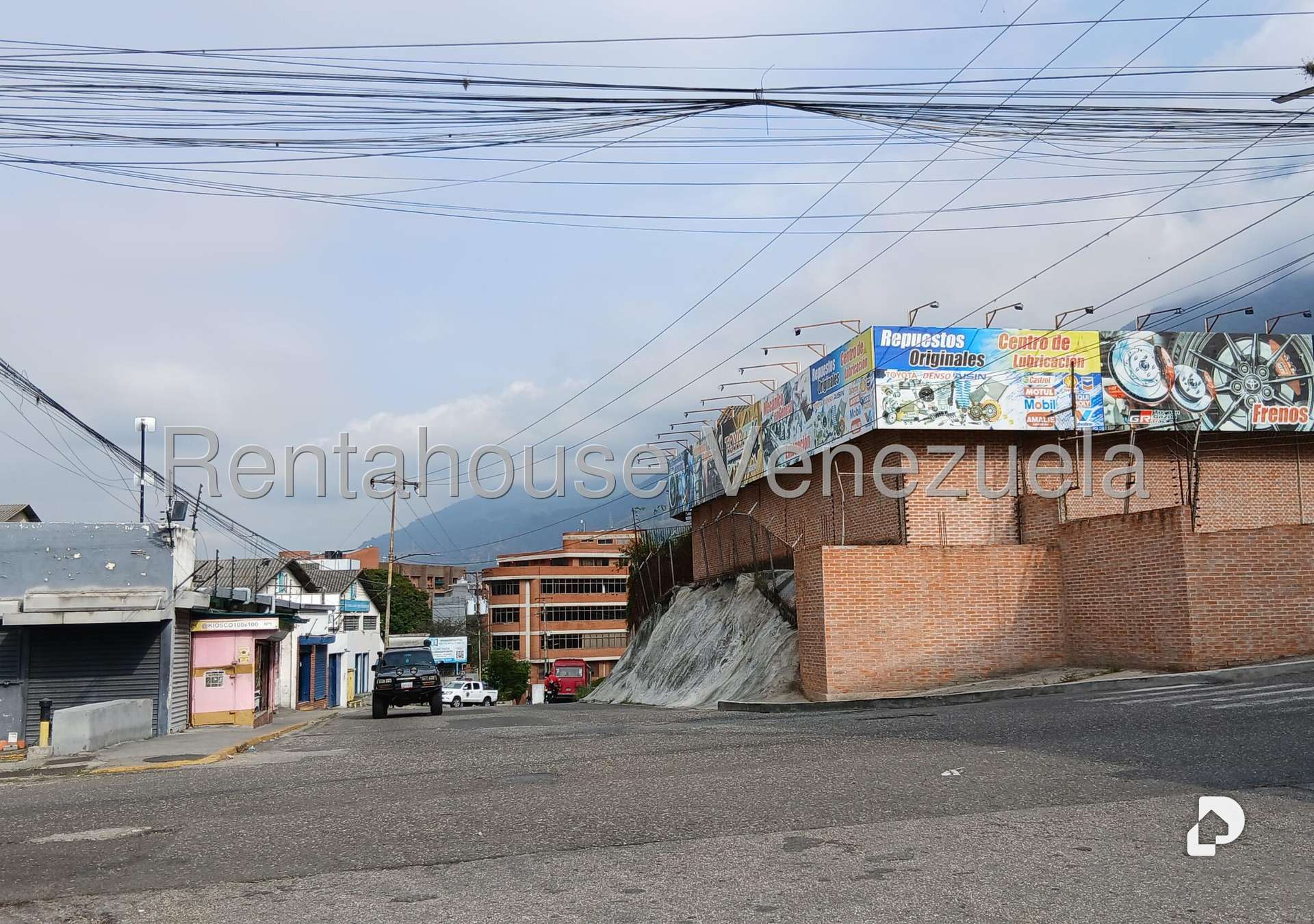 Local comercial en Boleíta Norte, Caracas – 32