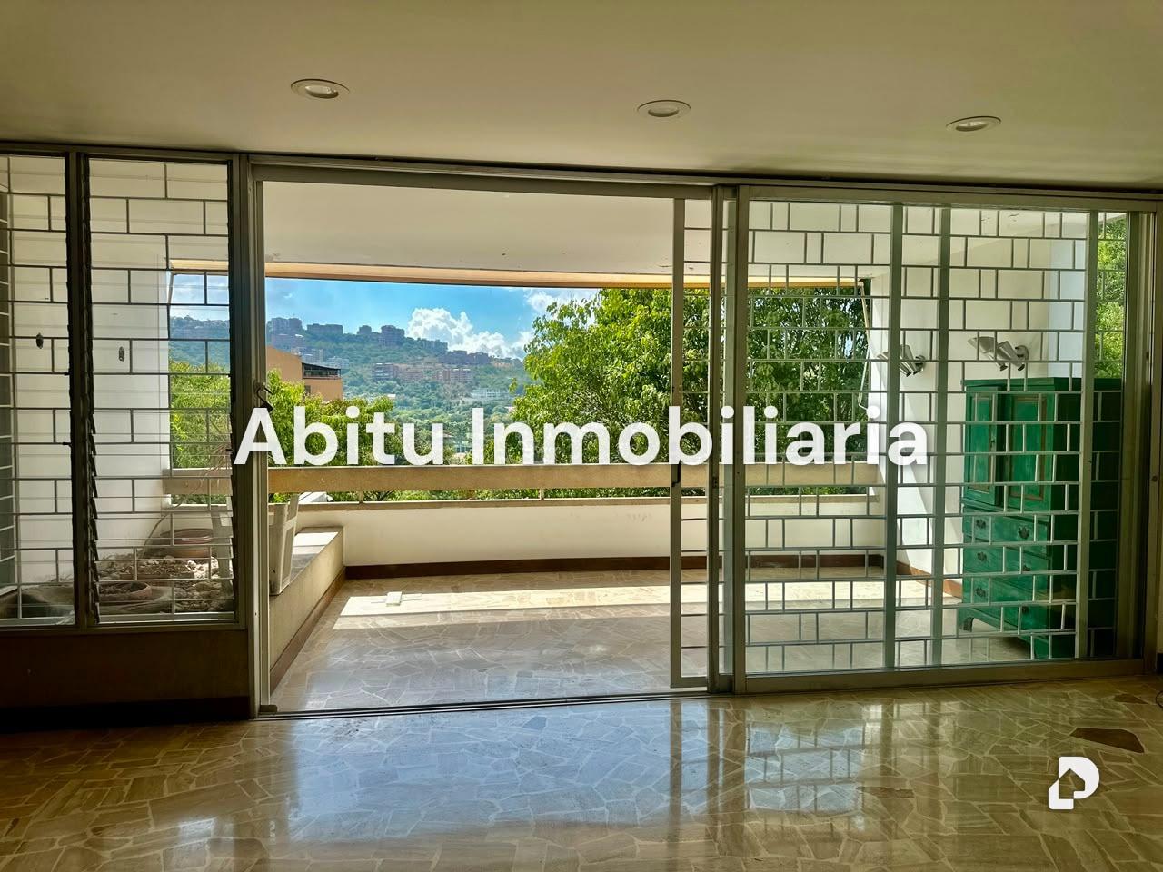 Apartamento en San Román, Caracas – 2