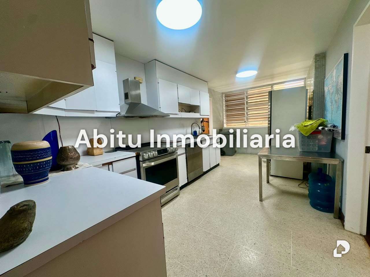 Apartamento en San Román, Caracas – 11