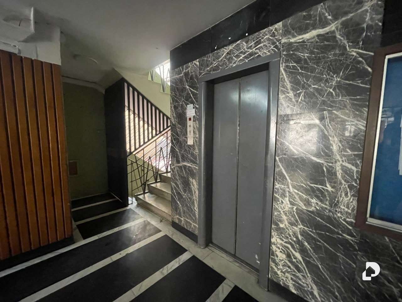 Apartamento en Av. Panteón, Caracas – 19