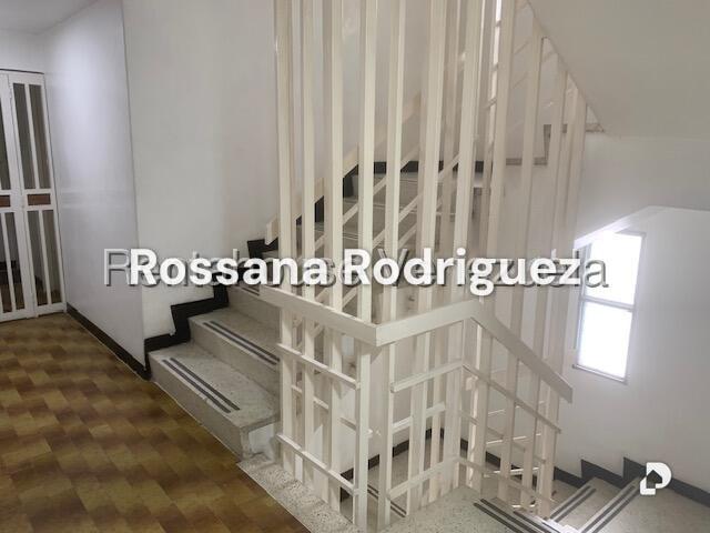Apartamento en Horizonte, Caracas – 4