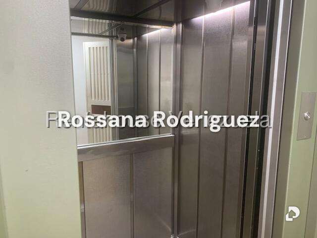 Apartamento en Horizonte, Caracas – 3