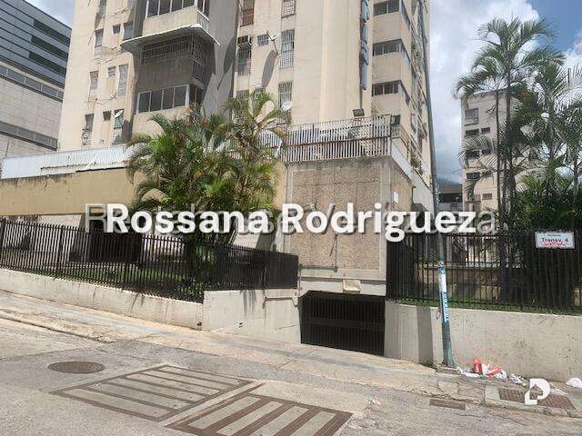 Apartamento en Horizonte, Caracas – 28