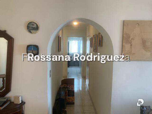 Apartamento en Horizonte, Caracas – 12