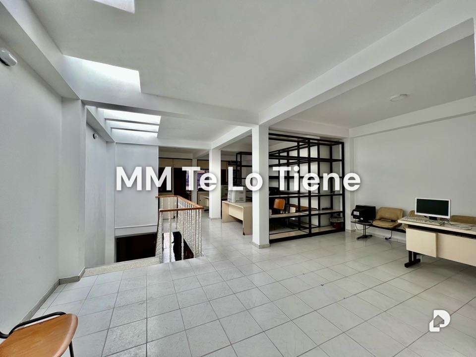 Commercial space in Los Dos Caminos, Caracas – 3