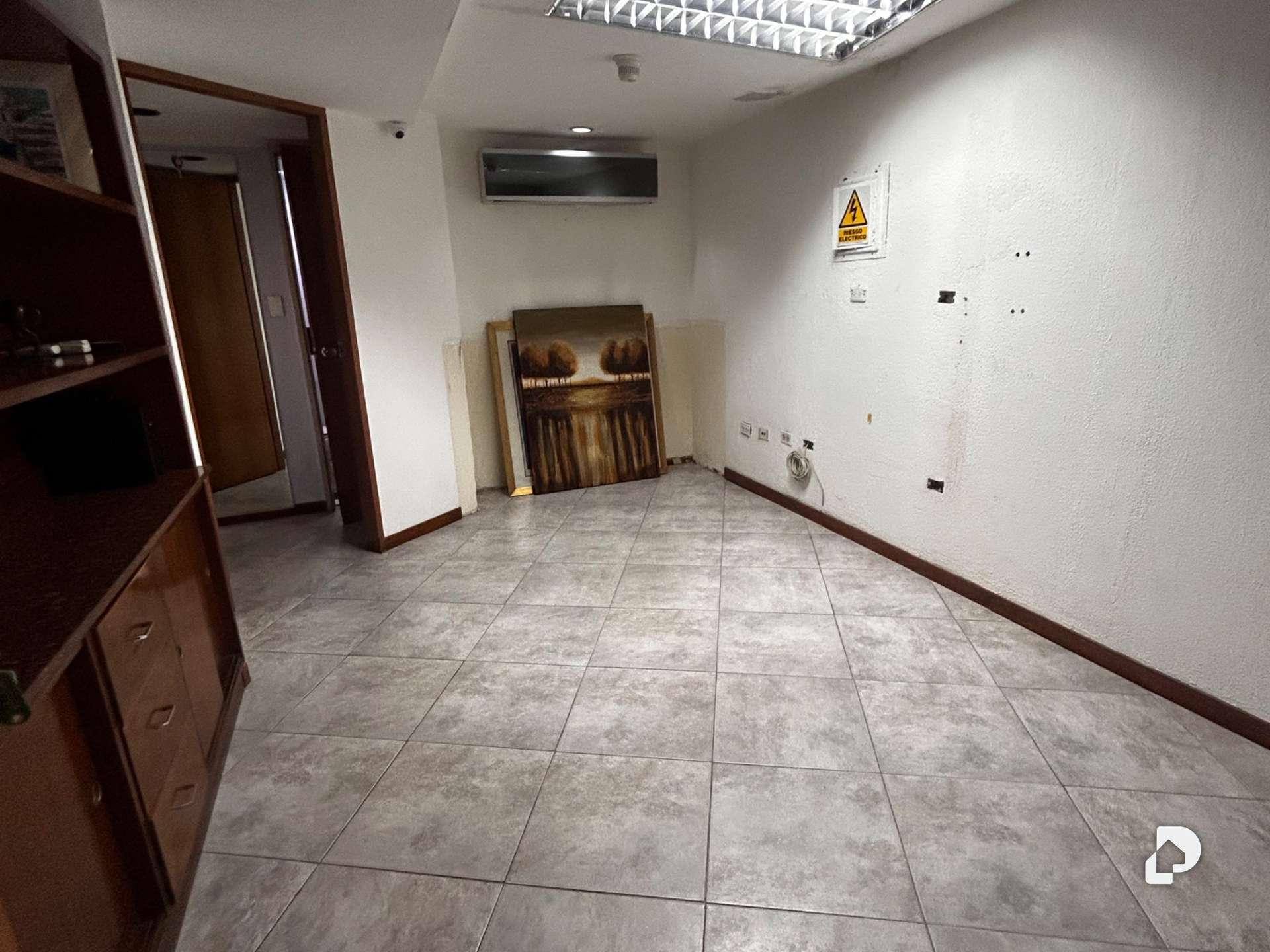 Local comercial en Los Dos Caminos, Caracas – 9