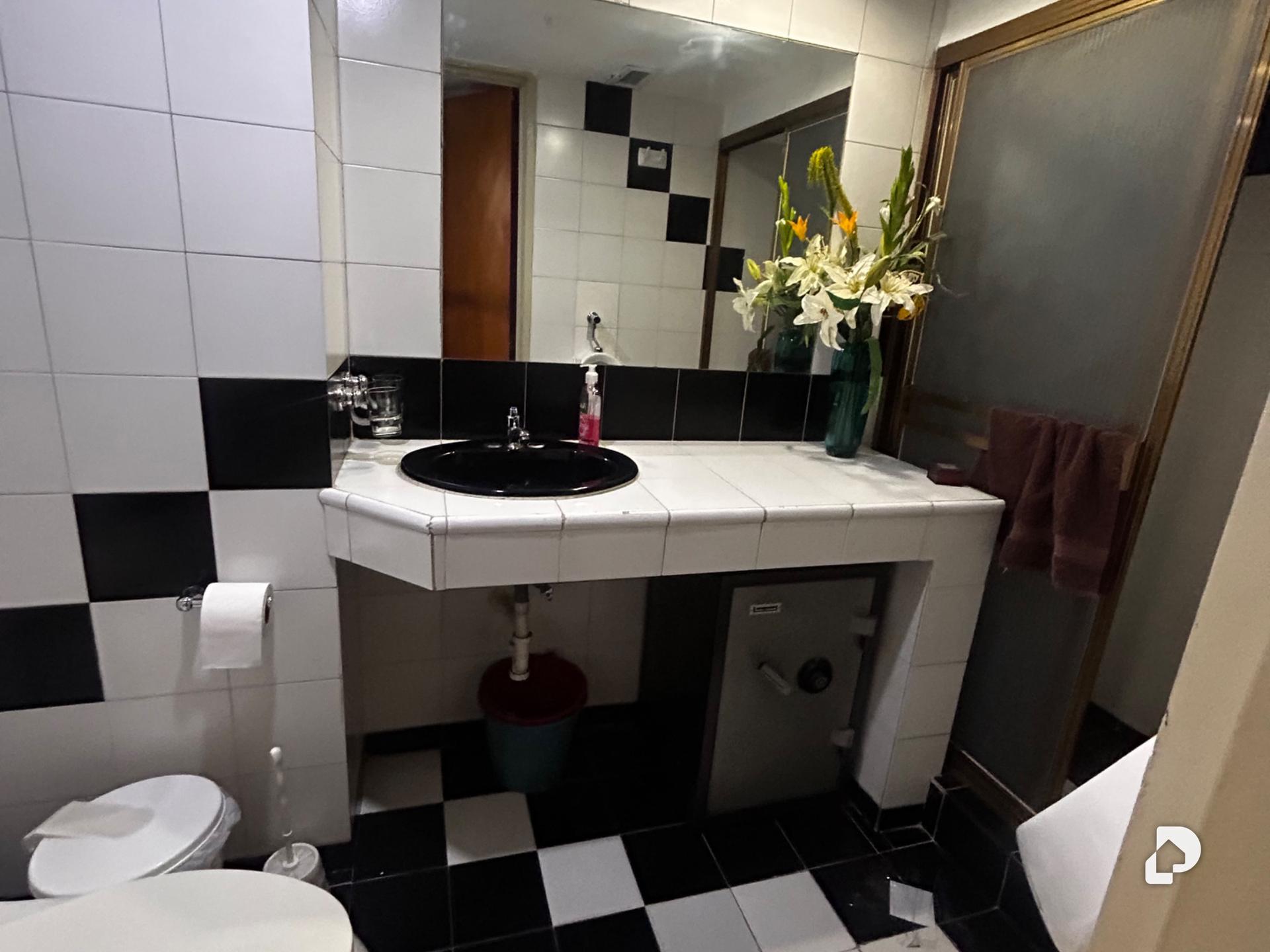 Local comercial en Los Dos Caminos, Caracas – 5