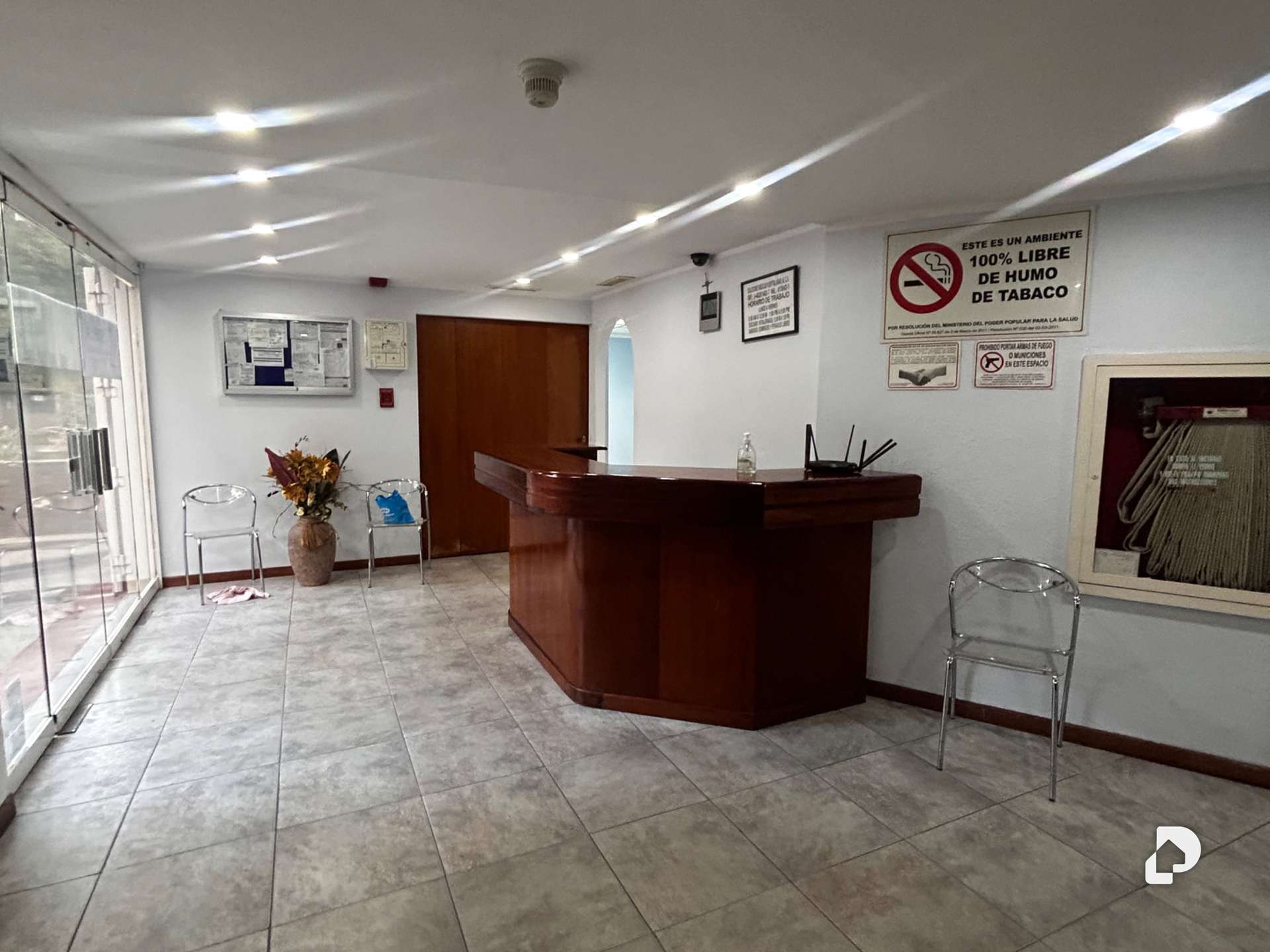 Local comercial en Los Dos Caminos, Caracas – 11