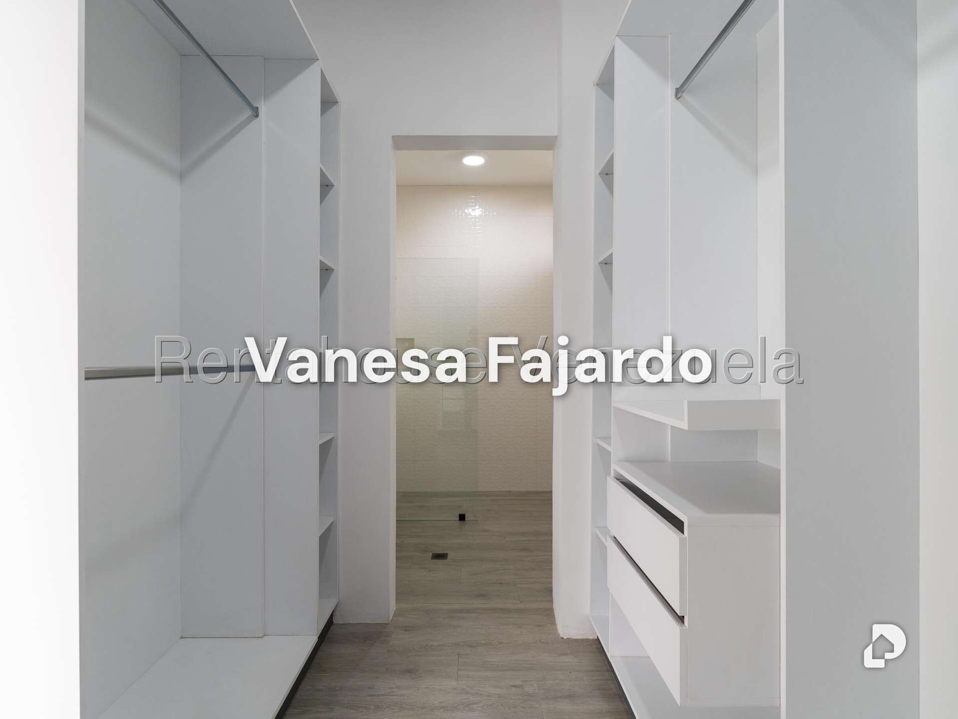Casa en Country Club, Caracas – 30