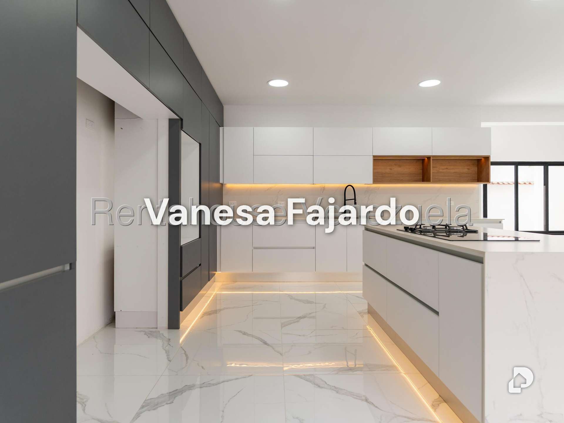 Casa en Country Club, Caracas – 12