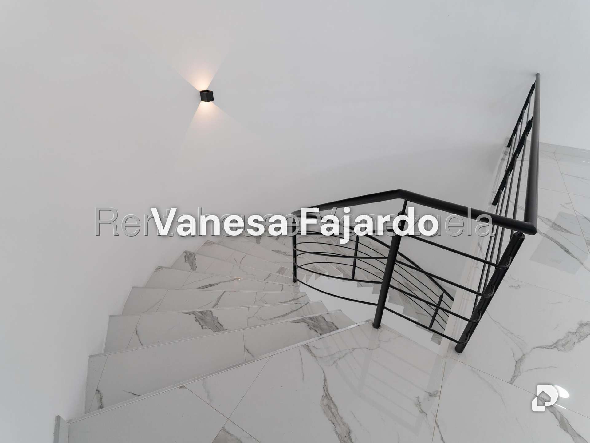 Casa en Country Club, Caracas – 26