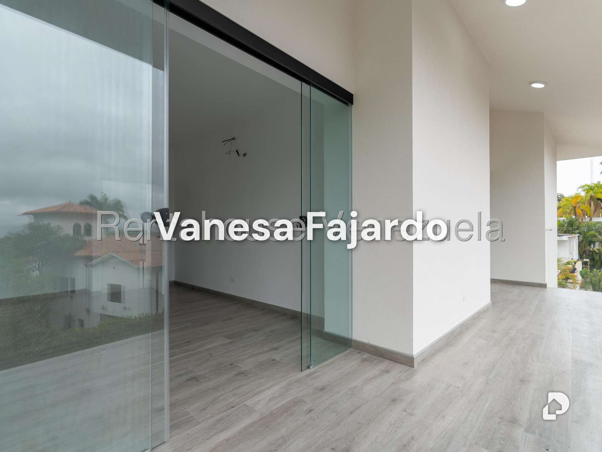 Casa en Country Club, Caracas – 28