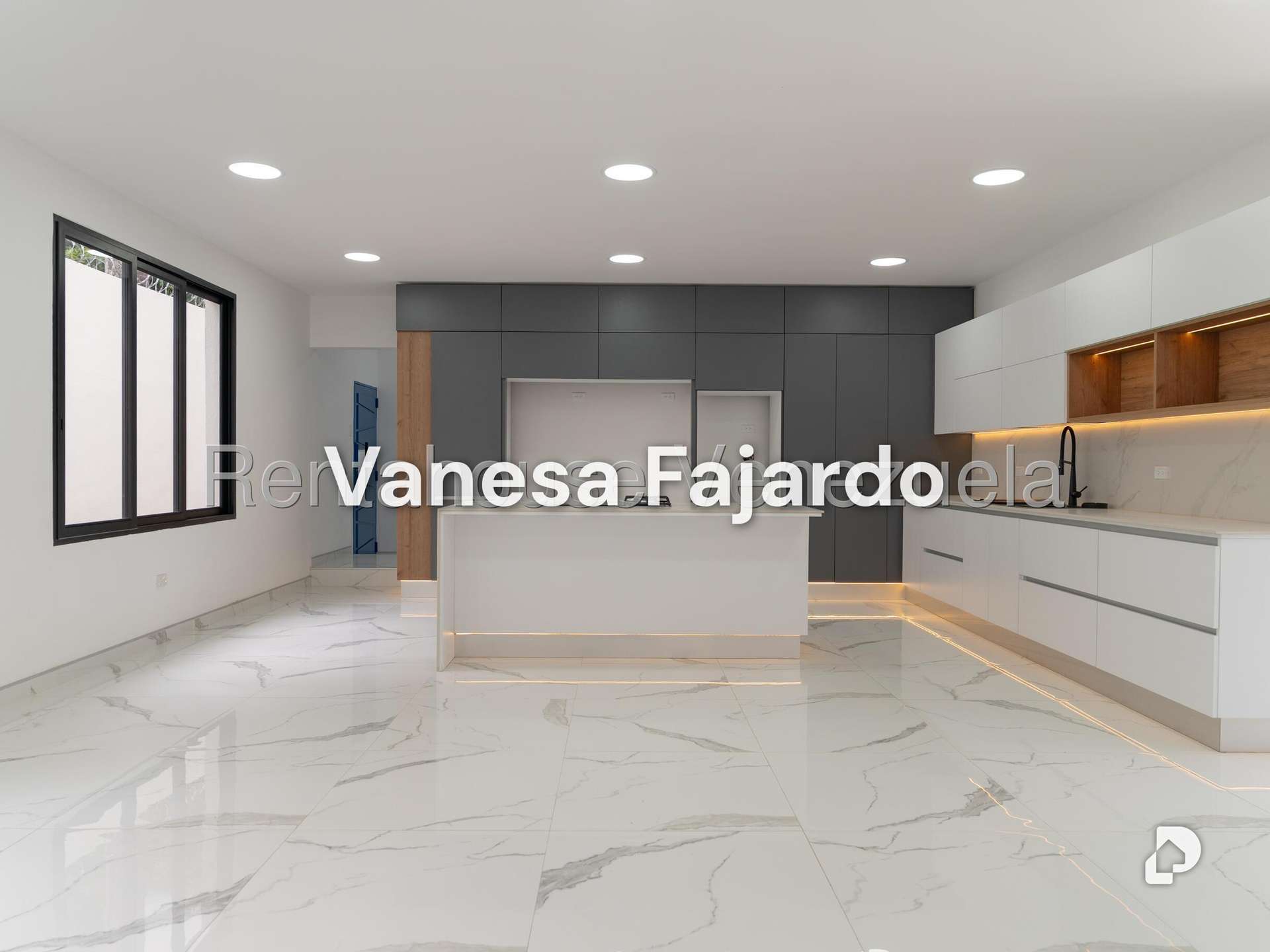 Casa en Country Club, Caracas – 11