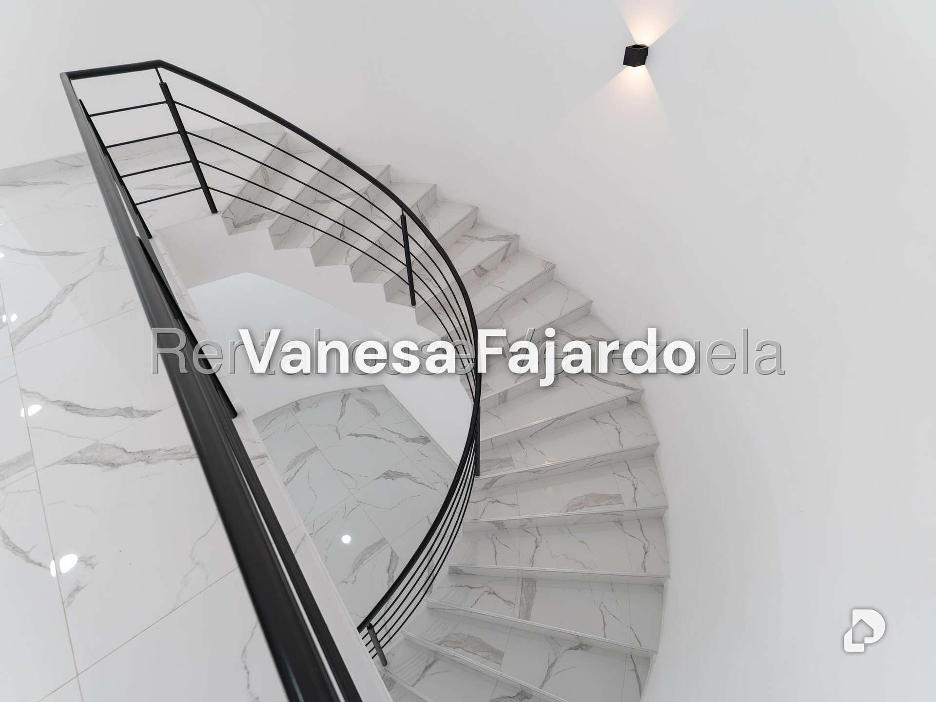 Casa en Country Club, Caracas – 25
