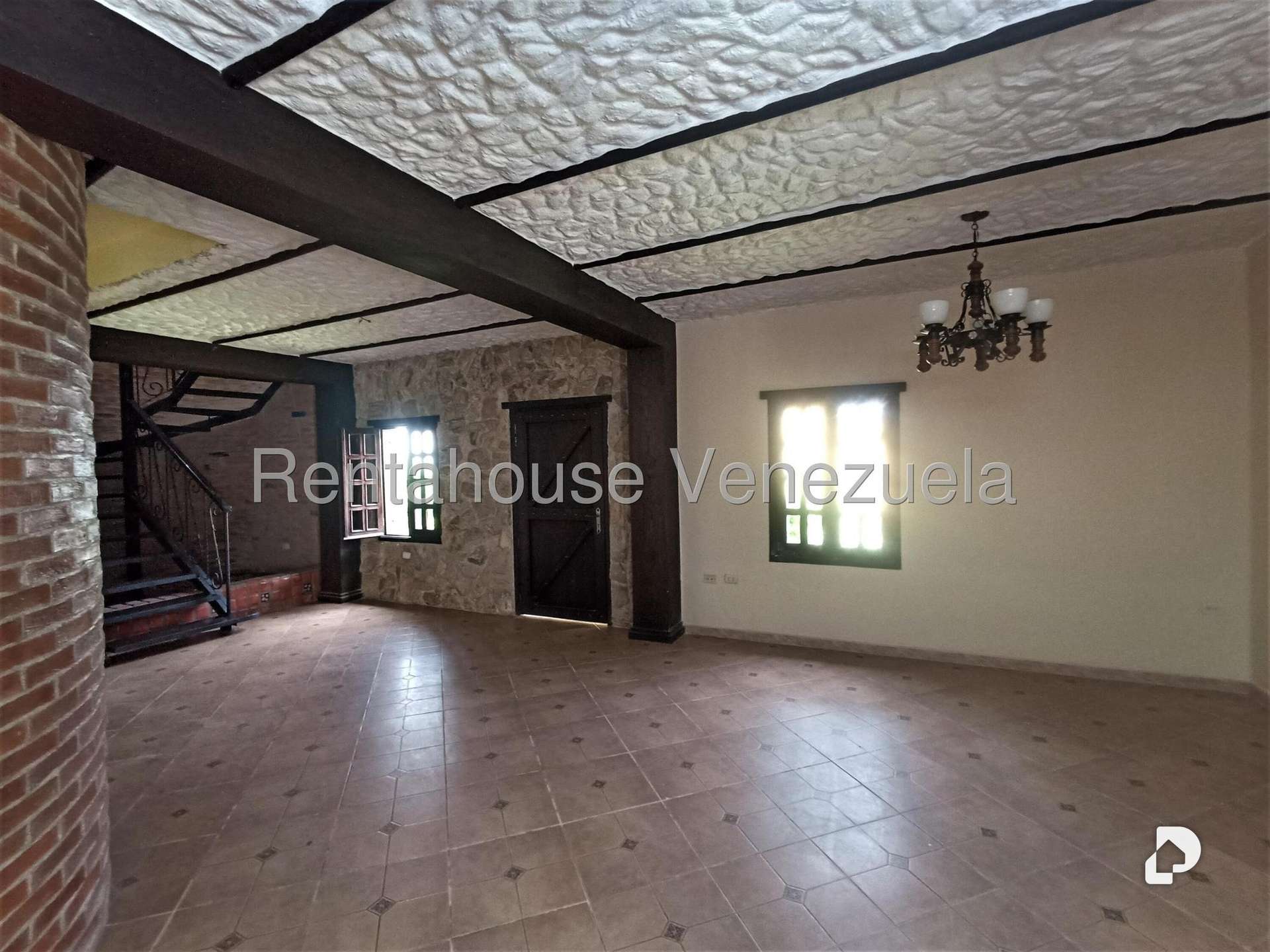 House in San Antonio de Los Altos – 13
