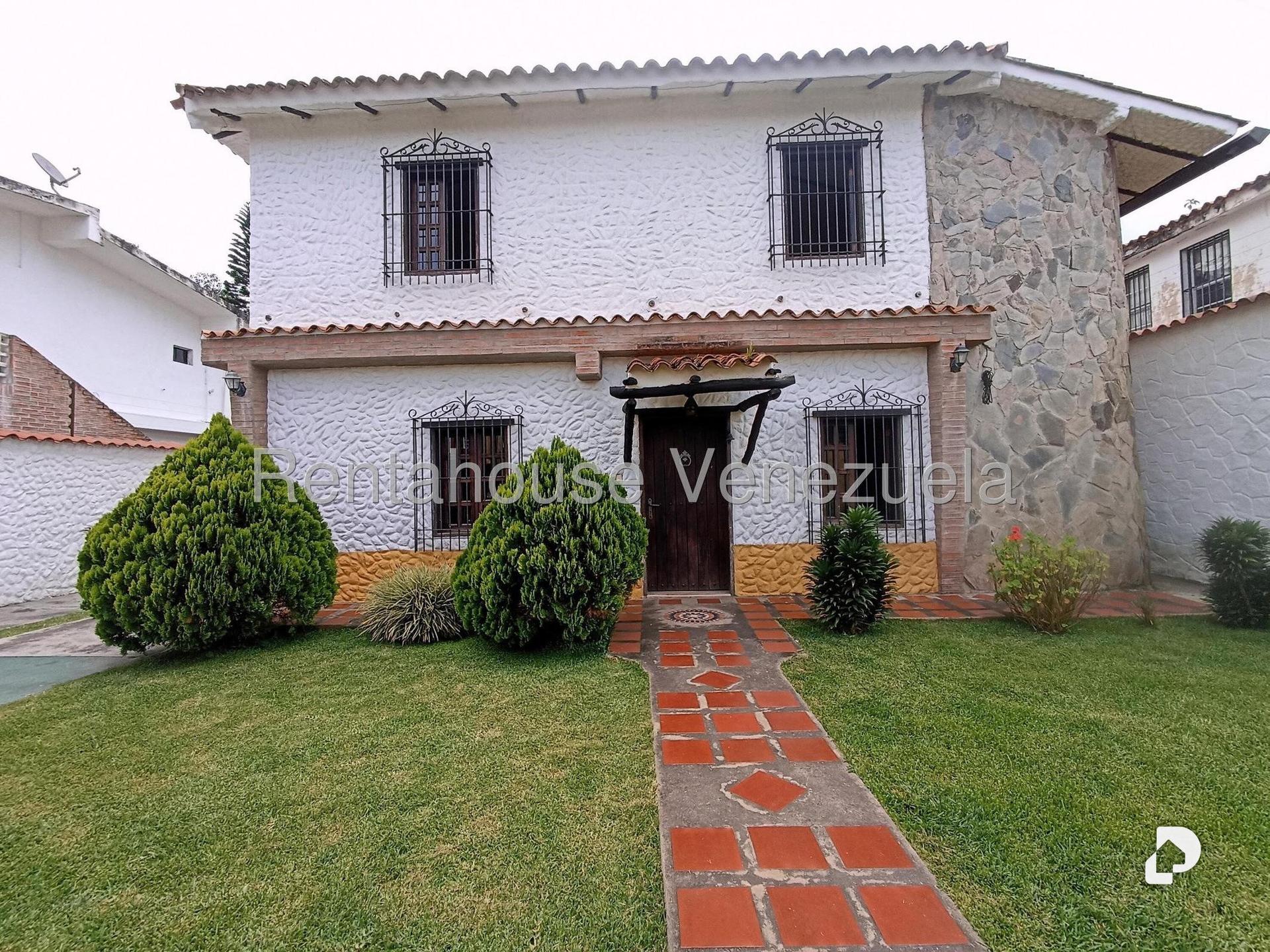 House in San Antonio de Los Altos – 2