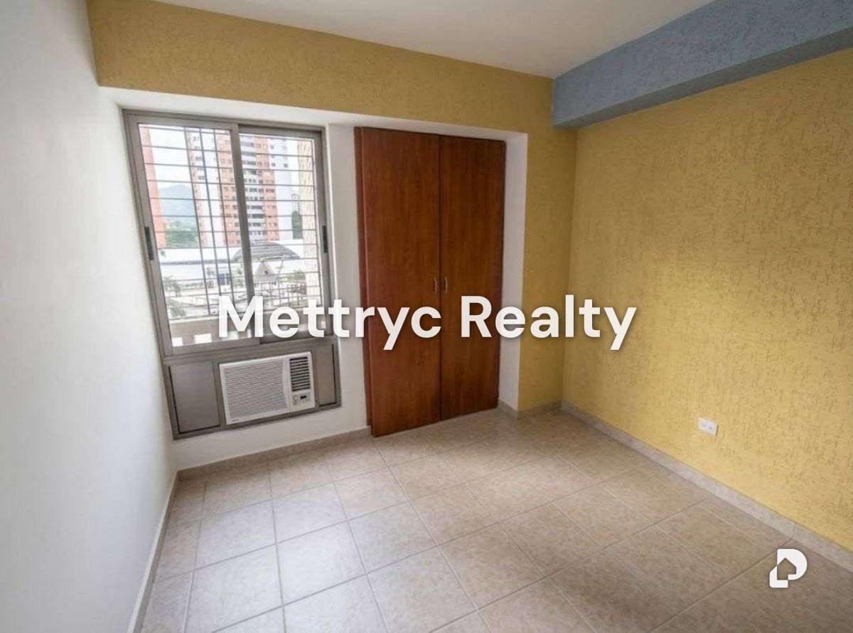 Apartamento en Los Mangos, Valencia – 9